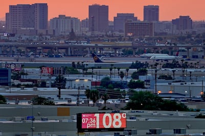Alertan por ola de calor extremo en el sur y centro de Estados Unidos