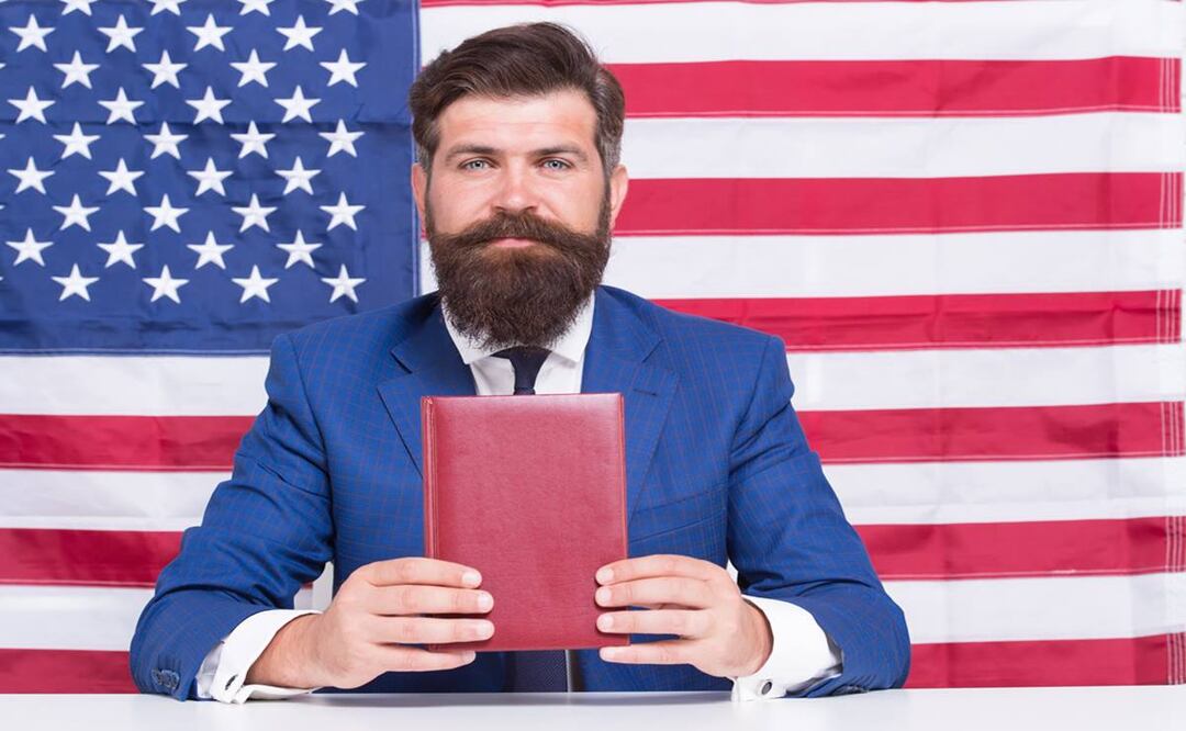 Trabajo como Asistente de visa en Consulado de Estados Unidos. Foto: iStock/photosvit