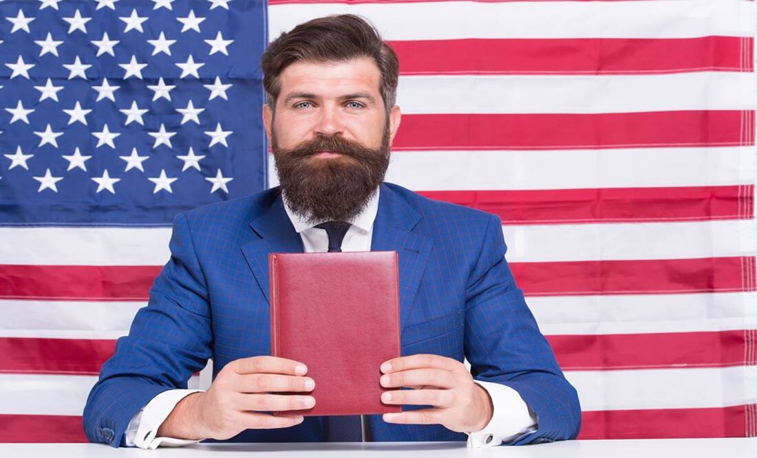 Trabajo como Asistente de visa en Consulado de Estados Unidos. Foto: iStock/photosvit