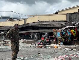 Sismo en Vanuatu: Terremoto de magnitud 7.3 deja edificios colapsados y deslizamientos de tierra. VIDEO