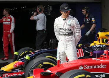 Mercedes confirma que Hamilton NO seguirá en la escudería después de 2024
