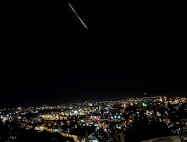 Nueva ola de misiles de Irán: reportan explosiones en Jerusalén e intensifican ataques a Israel