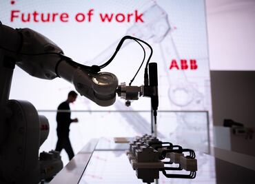 Universidad en Miami, la primera de EU en enseñar Inteligencia Artificial