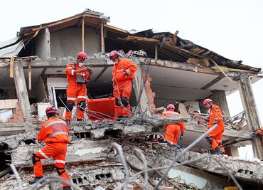 Nuevo terremoto en el sureste de Turquía causa un muerto y 69 heridos