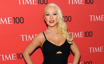 Christina Aguilera roba suspiros en Italia con glamuroso look de Barbie tras perder casi 20 kilos