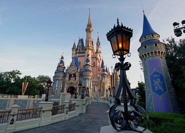 Legislatura de Florida aprueba proyecto de ley para disolver el autogobierno de Disney