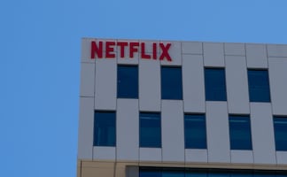 Trabajo remoto para Netflix como creador de videojuegos con sueldo anual de $300 mil dólares (requisitos)