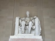 ¿Qué hay debajo del Lincoln Memorial? Esto yace bajo el famoso monumento de Washington DC 