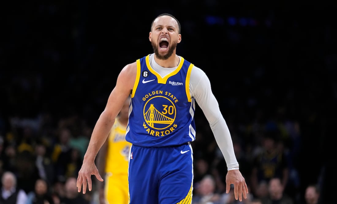 Golden State Warriors guard Stephen Curry celebrates during the second half in Game 4 of an NBA basketball Western Conference semifinal against the Los Angeles Lakers Monday, May 8, 2023, in Los Angeles. (AP Photo/Marcio Jose Sanchez)