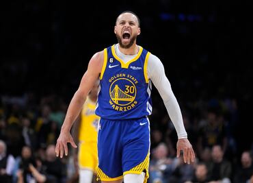 Stephen Curry pide a los Warriors mantener la fe pese a derrota con los Lakeres