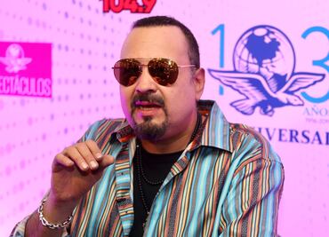 Abuchean a Pepe Aguilar en pleno concierto por hablar de Ángela y cantar ‘Cuídamela bien’. VIDEO