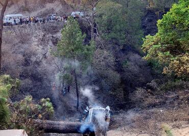 Tragedia en India. 21 personas pierden la vida después de que autobús cayera a barranco