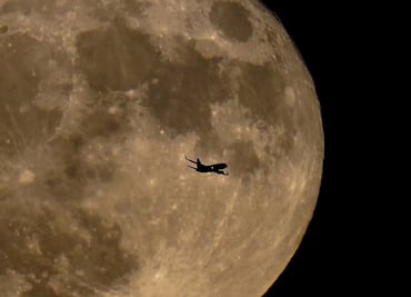 Video. Las increíbles postales que dejó la "Luna de Ciervo"
