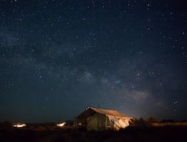 Los mejores destinos en Estados Unidos para dormir "bajo las estrellas"
