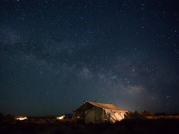 Los mejores destinos en Estados Unidos para dormir "bajo las estrellas"