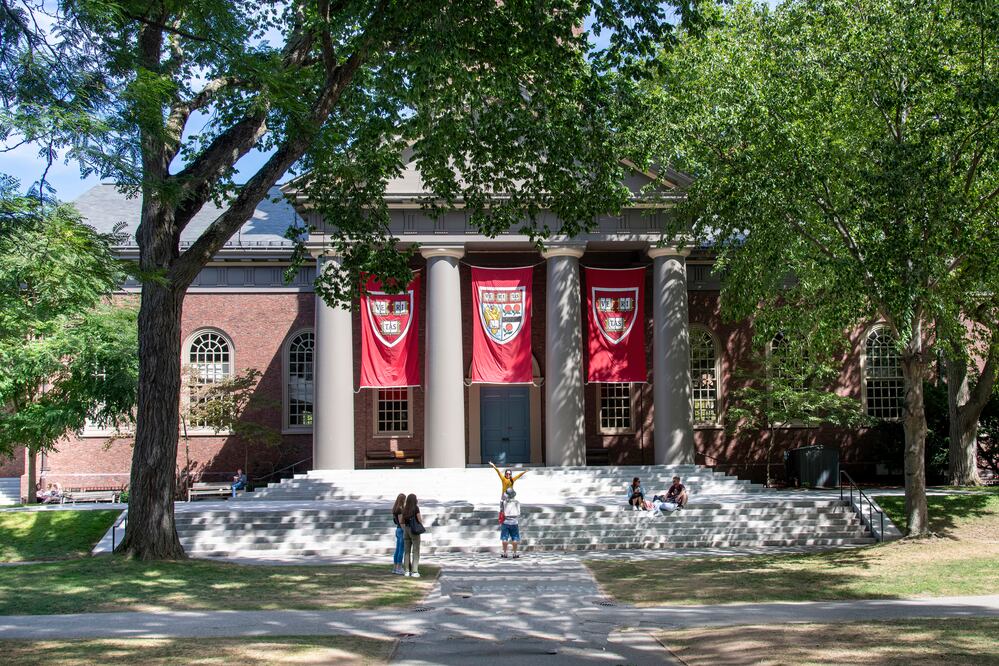Harvard. ¿Cuánto cuesta estudiar en esta prestigiosa escuela de la Ivy League en 2024. Foto: iSTOCK-SBWorldphotography