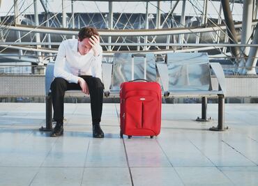 ¿Perdiste tu vuelo por llegar tarde? Así puedes reclamar el reembolso de la TUA