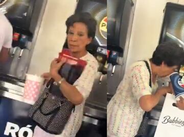 Captan a dos mujeres que se llevan el refresco del Costco en jarras. VIRAL