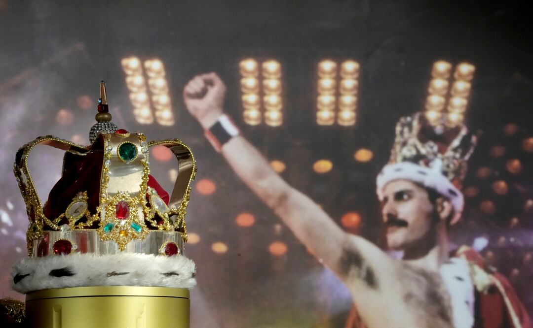 Londres exhibirá por última vez ‘el universo’ de Freddie Mercury antes de subasta. Foto: AP