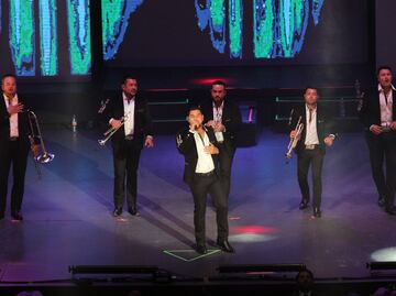 AMLO invita a la Banda MS a tocar en la fiesta del "Grito de Independencia". ¿Cuáles son sus éxitos?
