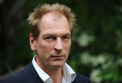 Conmoción en Hollywood: Identifican los restos del actor británico Julian Sands en un desolado desierto