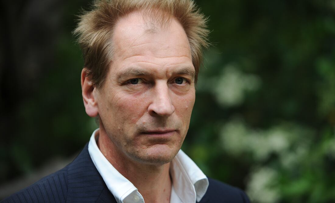 Las autoridades confirman que los restos hallados en California son del actor Julian Sands, quien desapareció en enero de 2023. (Foto Richard Shotwell/Invision/AP, archivo)