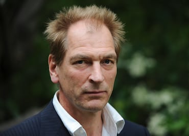 Conmoción en Hollywood: Identifican los restos del actor británico Julian Sands en un desolado desierto
