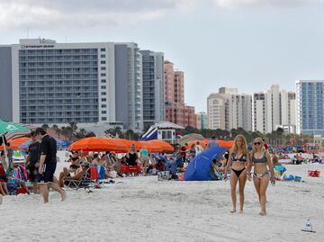 Playa de Florida repleta de spring breakers desata polémica