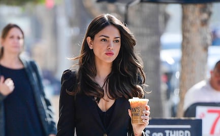 Eiza González presume su figura con leggings en Los Ángeles