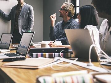 Las carreras universitarias mejor pagadas en Estados Unidos