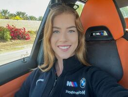 ¡Adiós, Checo Pérez! Hola Courtney Crone, la joven que representará a México en la F1 en 2025