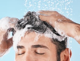 ¡No es necesario bañarse todos los días! Esto dice Harvard acerca de la frecuencia y la salud