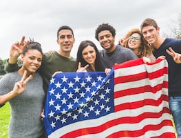 Beca de $5,000 dólares para estudiantes latinos en Estados Unidos; no se necesita ciudadanía estadounidense