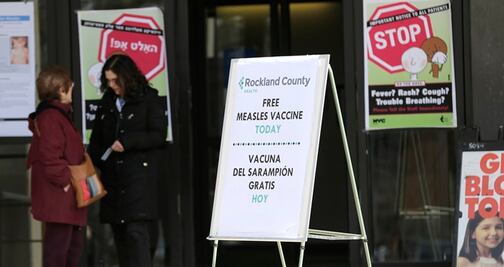 Prohíben acceso a niños sin vacunas a lugares públicos en condado de NY