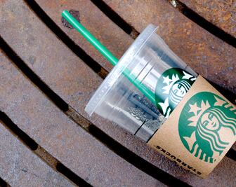 Científico afirma que esta bebida de Starbucks aumenta el riesgo de demencia