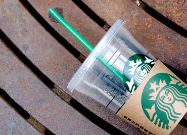 Científico afirma que esta bebida de Starbucks aumenta el riesgo de demencia