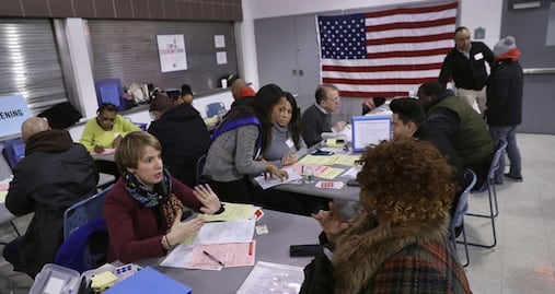 Sólo un tercio de estadounidenses aprobaría el examen de ciudadanía