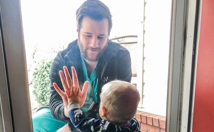 Tornado arrasa con la casa de un médico que atiende Covid-19