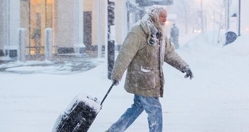 Más frío que en la Antártida: una helada brutal congela parte de EU