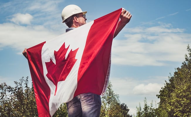Hay trabajo para mexicanos en Canadá y pagan $80,000: Sólo piden preparatoria