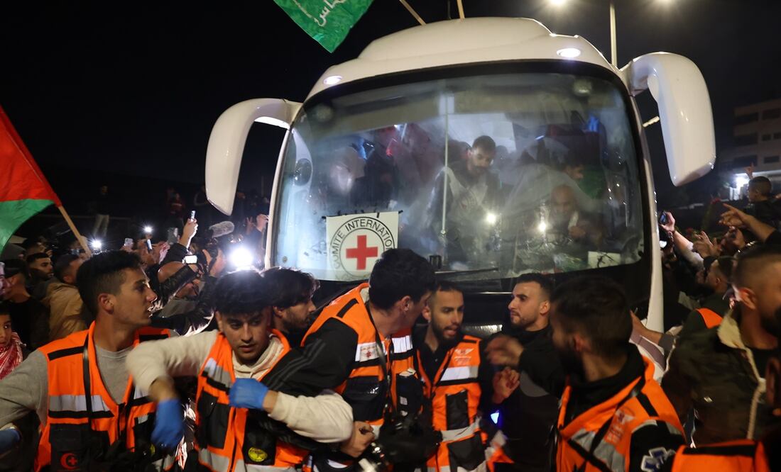Después de que Hamás liberara a 17 rehenes, Israel entregó 39 presos palestinos. Foto: EFE