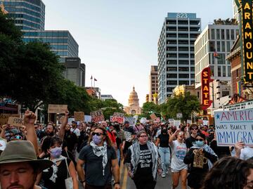 Protestas por redadas migratorias estallan en Texas; enfrentamientos y detenciones en Austin y Dallas