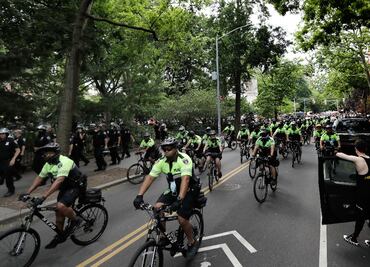 Nueva York recortará mil millones de dólares del presupuesto policial