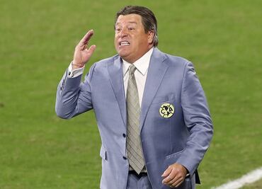 "No understand mis pelotas", los eternos pleitos del "Piojo" Herrera