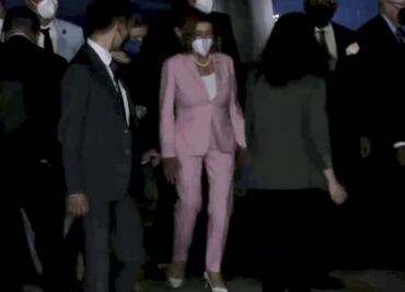 Nancy Pelosi llega a Taiwán; se elevan tensiones entre Beijing y Washington