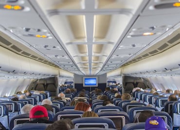 Muere pasajero en pleno vuelo hacia Tennessee