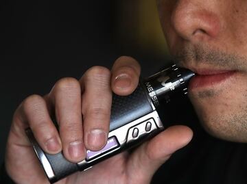 Aumentan enfermedades respiratorias en EU por vapear