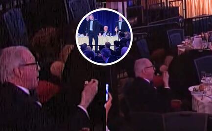 En pleno tiroteo en cena de Trump, un hombre siguió comiendo: “no iba a ensuciar mi esmoquin en el sucio suelo”