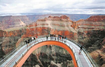 ¿Cómo es el Skywalk del Gran Cañón de Arizona? 