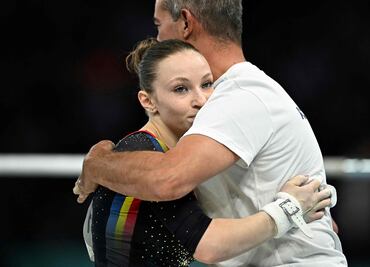 Jordan Chiles desplaza a gimnasta rumana tras reclamación en Juegos Olímpicos; Nadia Comaneci indignada
